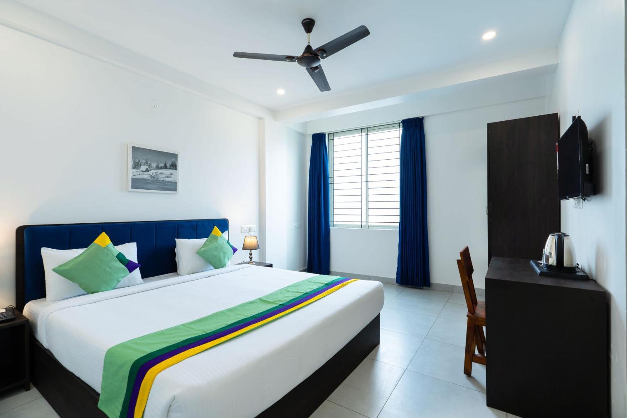 Treebo The Grand Skyla, Malleshwaram Bangalore Bagian luar foto